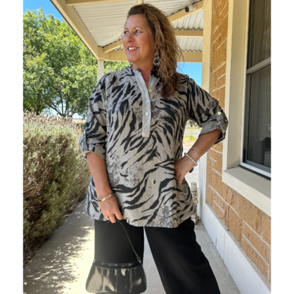 6212 VERA MAY TAUPE ITALIAN LINEN TOP
