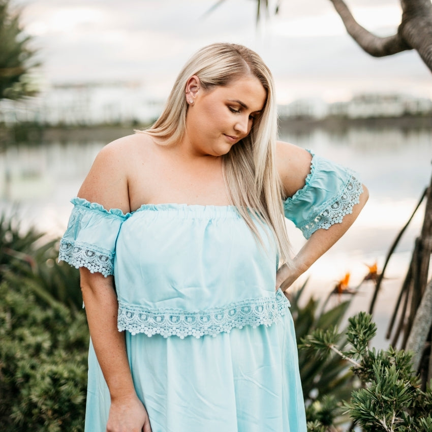 ABIGAIL BLUE MIDI DRESS BY VERA MAY