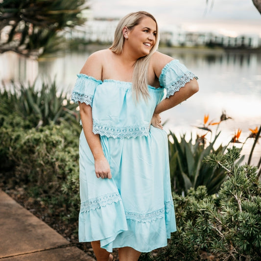 ABIGAIL BLUE MIDI DRESS BY VERA MAY