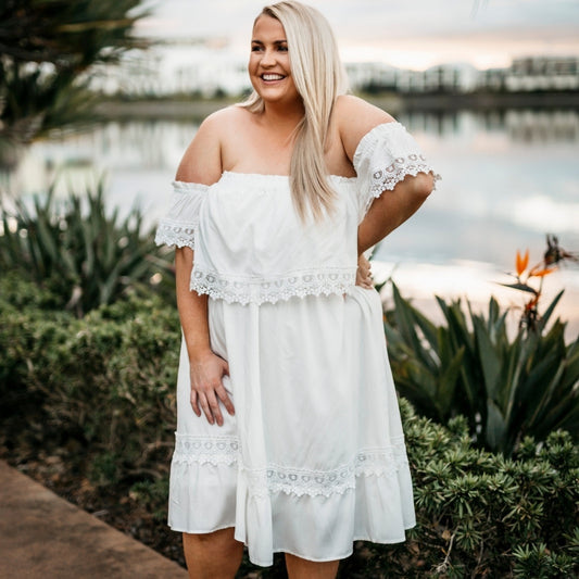 ABIGAIL WHITE MIDI WHITE DRESS BY VERA MAY