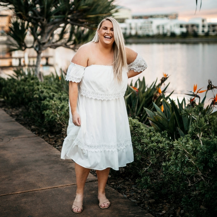 ABIGAIL WHITE MIDI WHITE DRESS BY VERA MAY