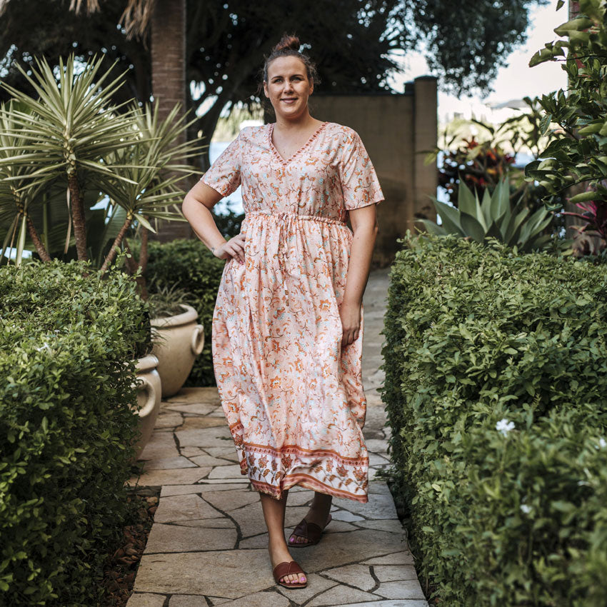 ARIA VERA MAY MAXI  DRESS