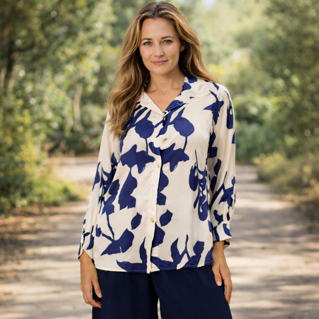 VERA MAY ITALIAN NAVY VISCOSE TOP 6449